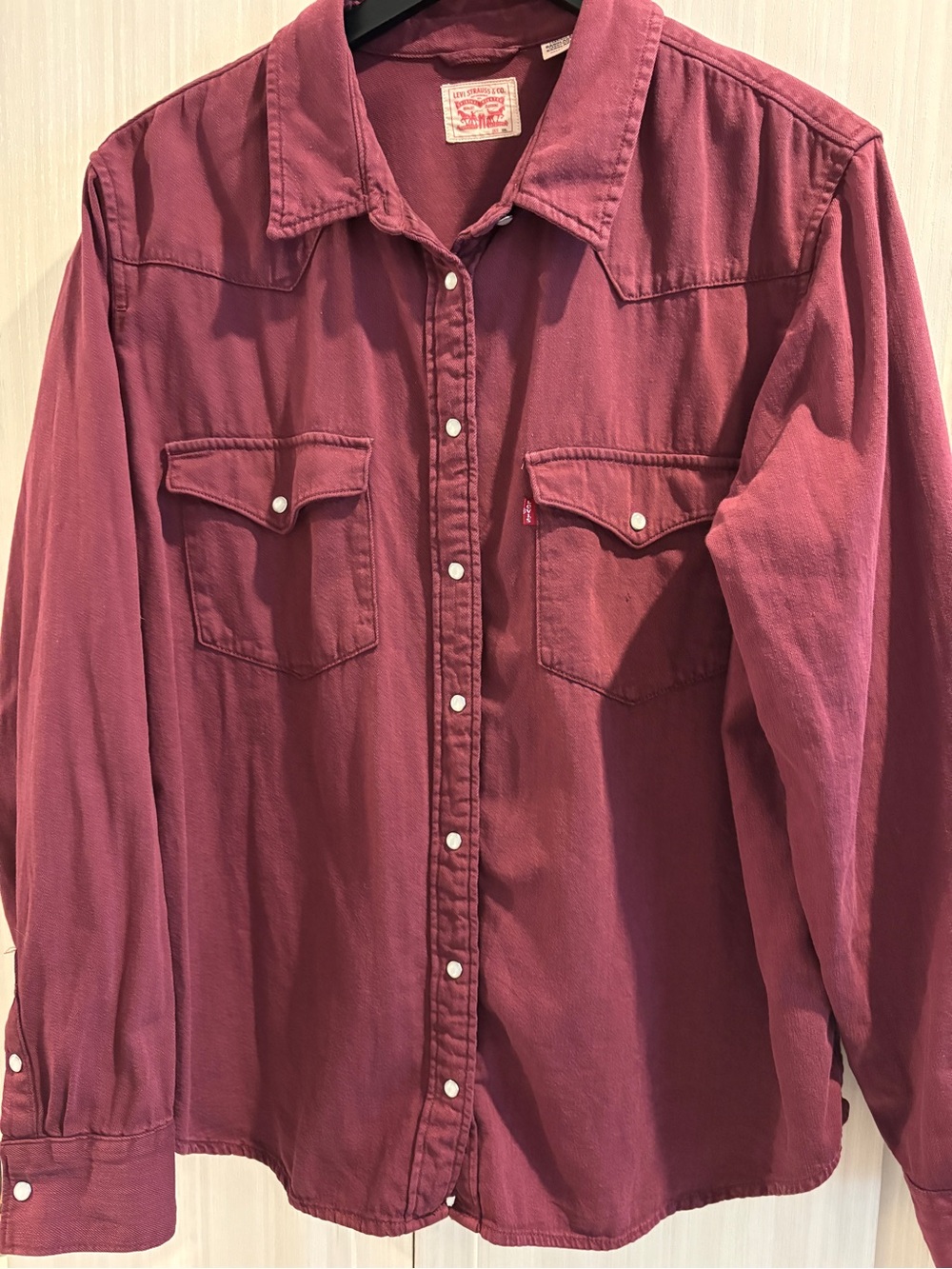 Levi's Men's Long-Sleeve Button-Down Shirt - Maroon
